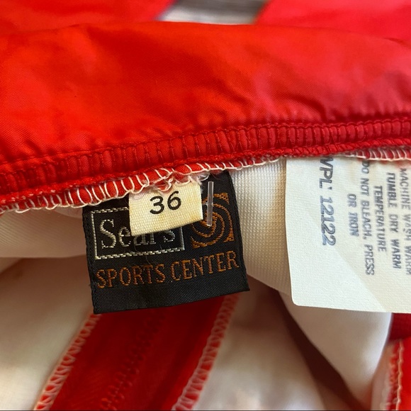 Vintage Sears Sports Center Rainbow Stripe Puffer Snowsuit Overalls Sz 36/Small - Picture 8 of 9